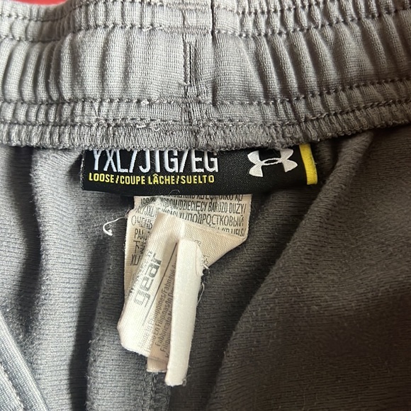 Under Armour YXL Boys Sweatpants - Picture 2 of 5